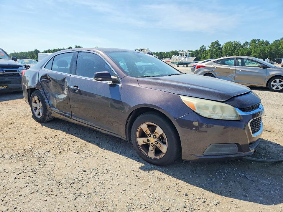 Photo 4 from auction – 2015 CHEVROLET MALIBU with VIN 1G11C5SL7FF144675