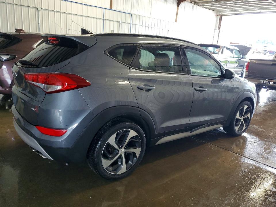 Photo 3 from auction – 2018 HYUNDAI TUCSON with VIN KM8J3CA22JU690014