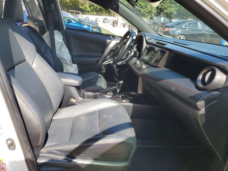 Foto 7 de la subasta – 2017 TOYOTA RAV4 con VIN JTMNFREV6HD100329