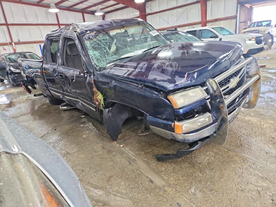 صورة رقم 4 من المزاد - 2006 CHEVROLET SILVERADO مع VIN 1GCEK19VX6E138628
