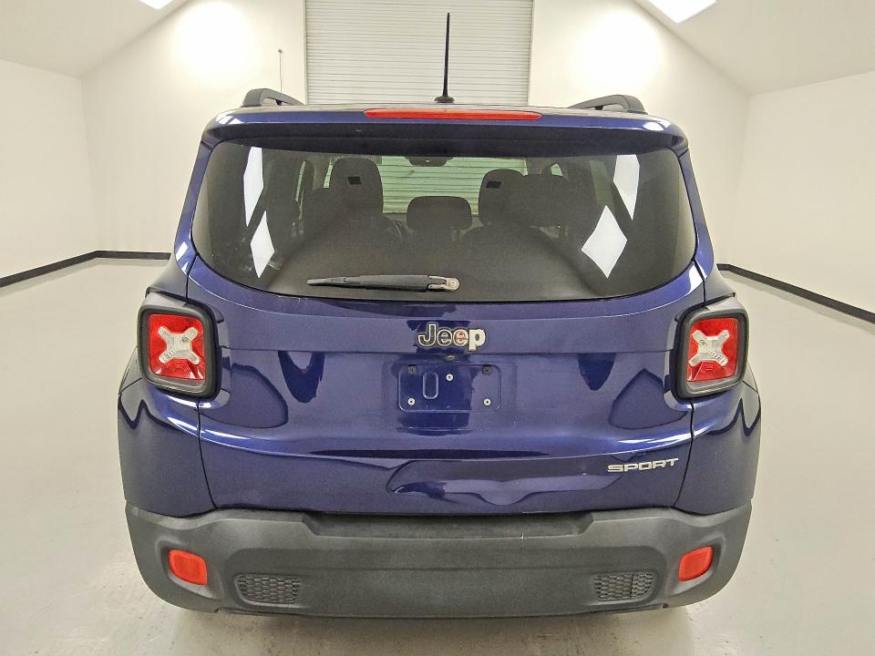 Photo 6 from auction – 2016 JEEP RENEGADE with VIN ZACCJAAT6GPD71631