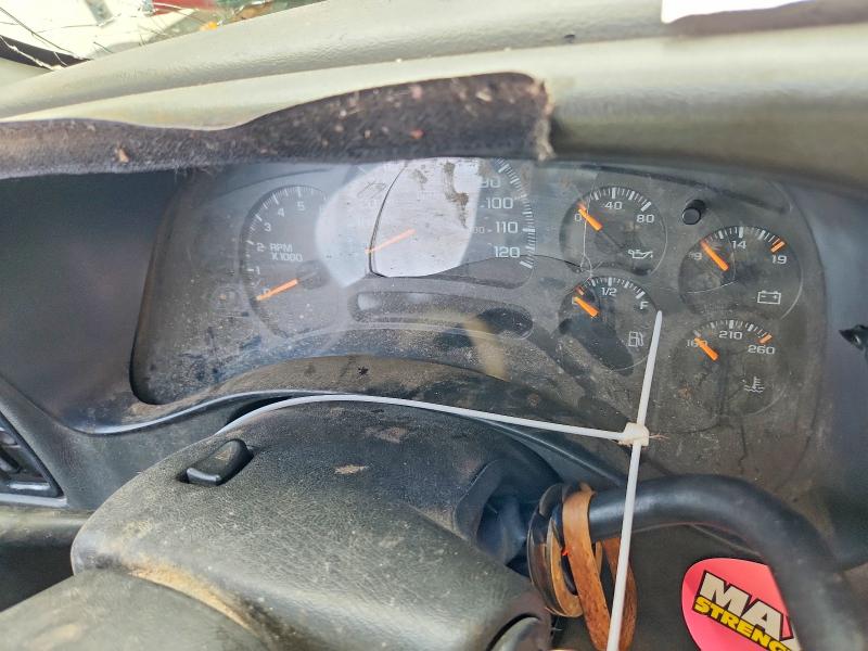 Photo 9 from auction – 2003 CHEVROLET SILVERADO with VIN 1GCEK19V23E271248