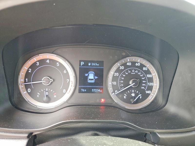 Photo 9 from auction – 2020 HYUNDAI VENUE with VIN KMHRB8A37LU032641