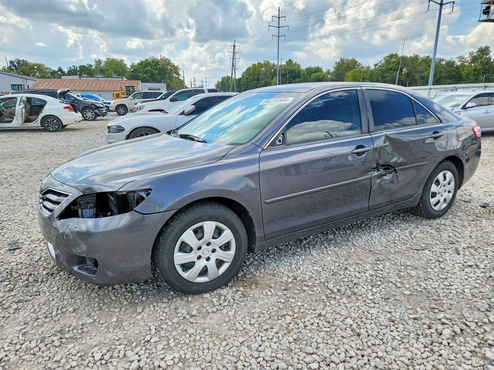 Снимка 1 от търг – 2011 TOYOTA CAMRY с VIN 4T4BF3EK8BR138367