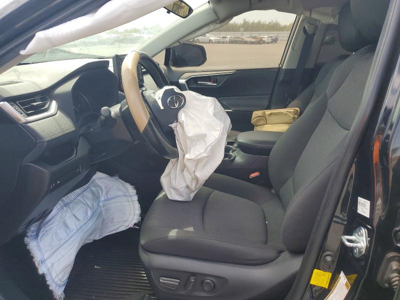 Photo 7 from auction – 2019 TOYOTA RAV4 with VIN JTMP1RFVXKD026409