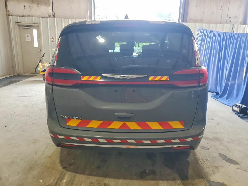Photo 6 from auction – 2022 CHRYSLER PACIFICA with VIN 2C4RC1BG8NR197298