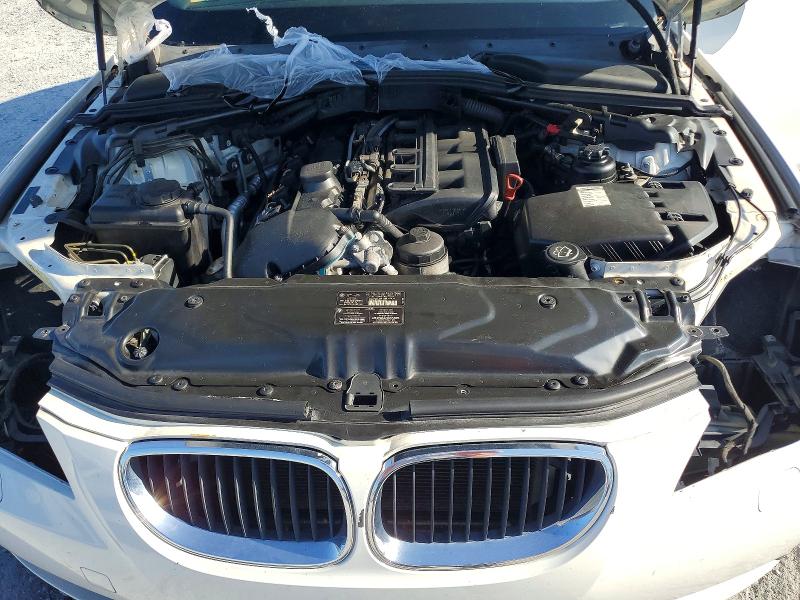 Photo 12 from auction – 2005 BMW 530 with VIN WBANA73575CR57442