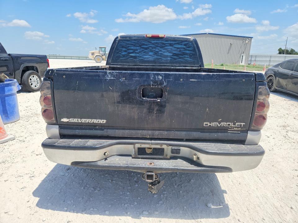 Photo 6 from auction – 2004 CHEVROLET SILVERADO with VIN 1GCEC19VX4Z213637
