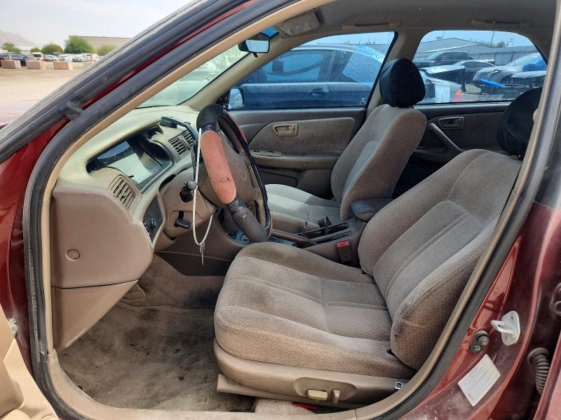 Photo 7 from auction – 2000 TOYOTA CAMRY with VIN 4T1BG22K3YU926729