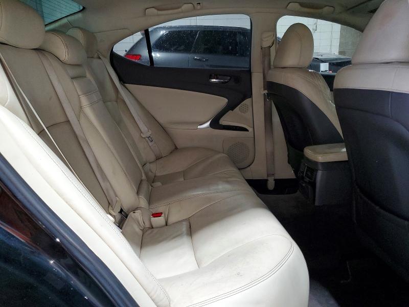 Photo 10 from auction – 2009 LEXUS IS with VIN JTHCK262495032220