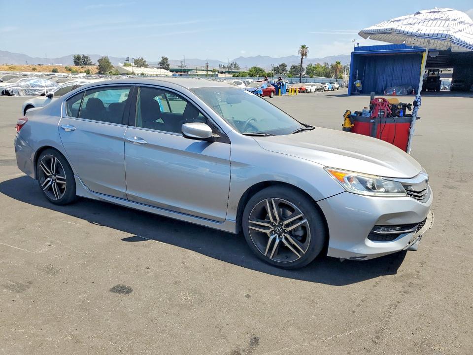 Photo 4 from auction – 2017 HONDA ACCORD with VIN 1HGCR2F19HA250407