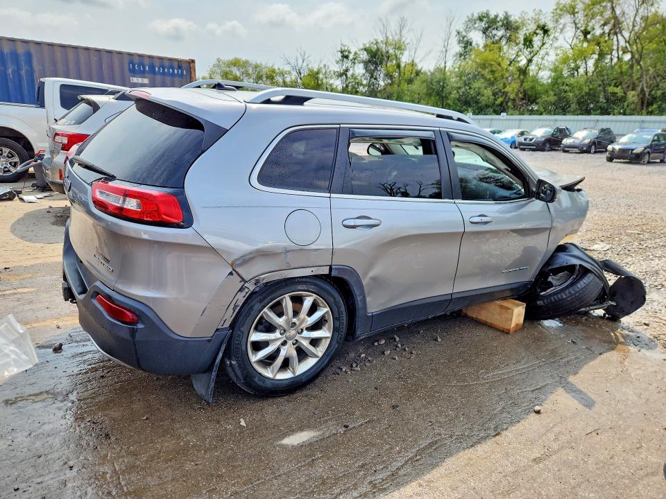 Photo 3 from auction – 2015 JEEP CHEROKEE with VIN 1C4PJMDB6FW570881
