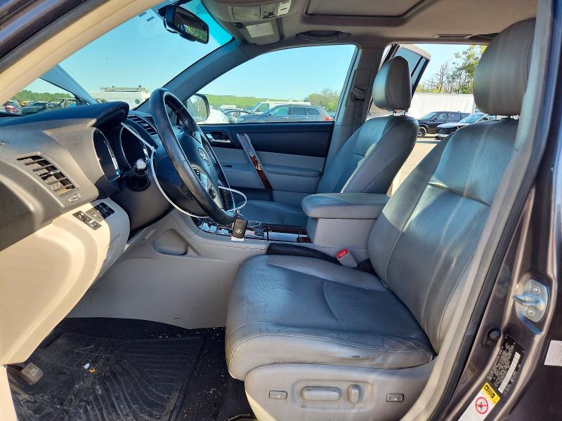 Photo 7 from auction – 2012 TOYOTA HIGHLANDER with VIN 5TDDK3EH1CS137543