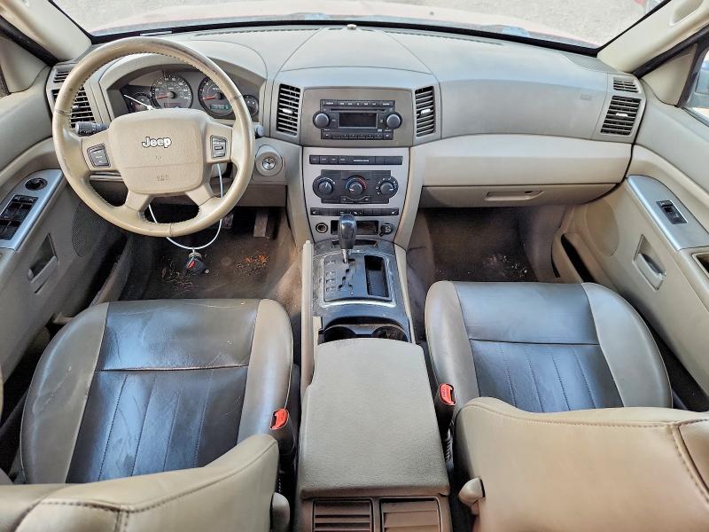 Photo 8 from auction – 2005 JEEP GRAND CHEROKEE with VIN 1J4HS48N35C732417
