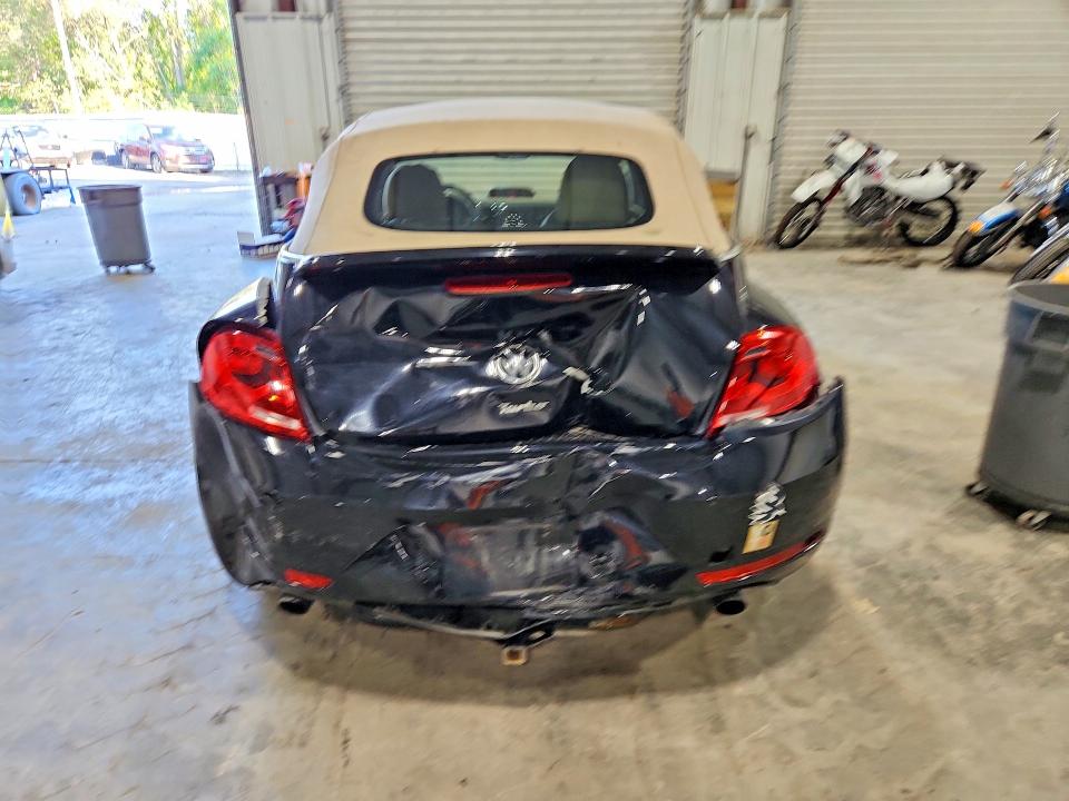 Photo 6 from auction – 2013 VOLKSWAGEN BEETLE with VIN 3VW7T7AT5DM821277