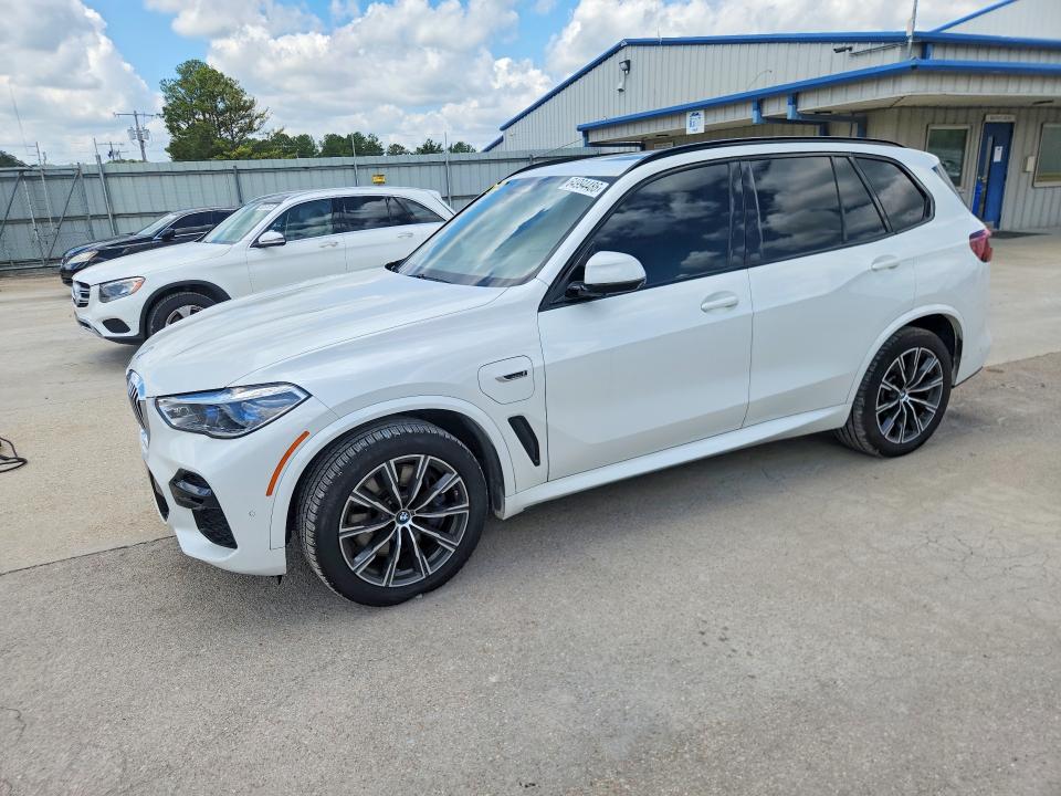 BMW X5 2022 with VIN 5UXTA6C09N9M26537 - Photo from auction