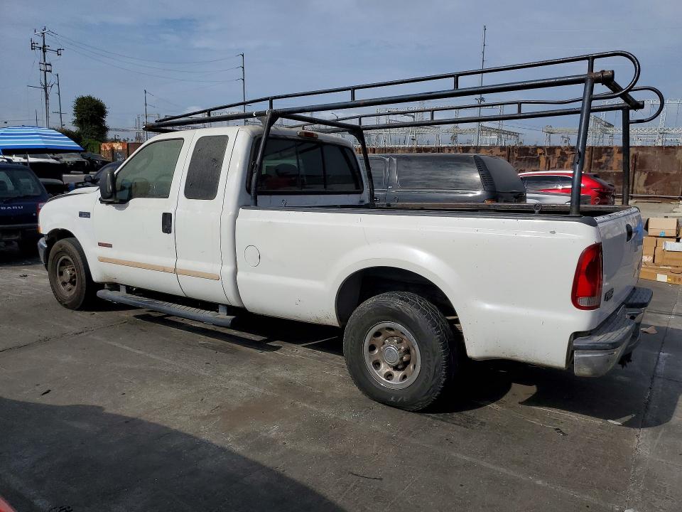 Photo 2 from auction – 2003 FORD F250 with VIN 1FTNX20P13EC75863