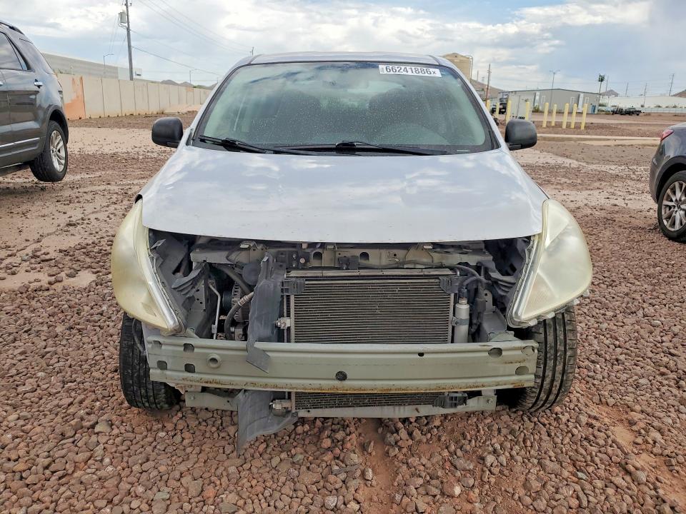 Photo 5 from auction – 2013 NISSAN VERSA with VIN 3N1CN7AP8DL890052