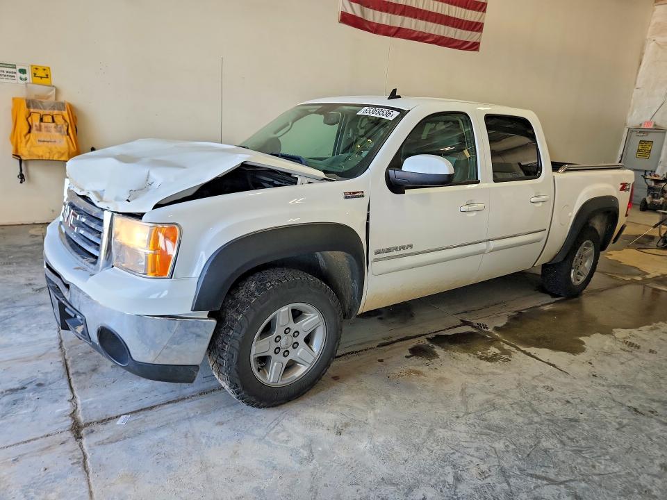 GMC SIERRA 2011 with VIN 3GTP2WE35BG209005 - Photo from auction