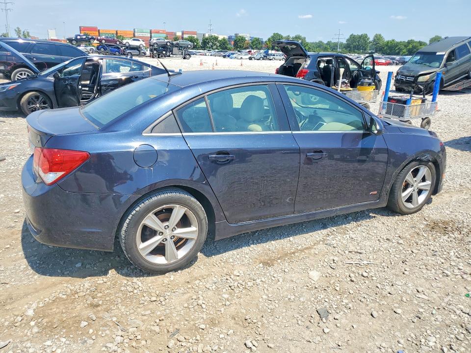 Снимка 3 от търг – 2014 CHEVROLET CRUZE с VIN 1G1PE5SB1E7325727