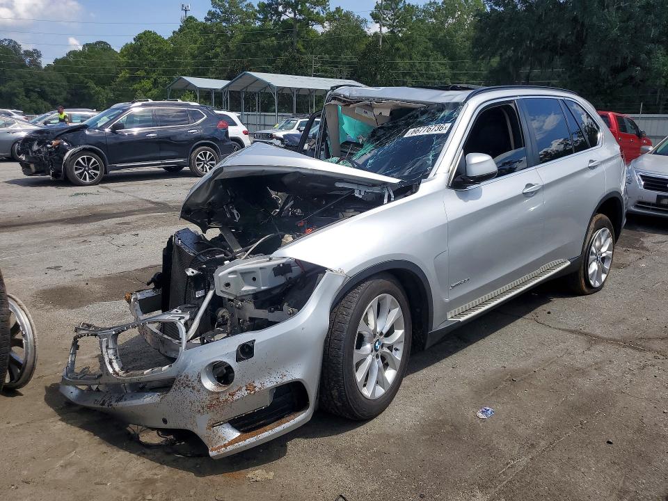 BMW X5 2016 with VIN 5UXKR0C50G0S90299 - Photo from auction