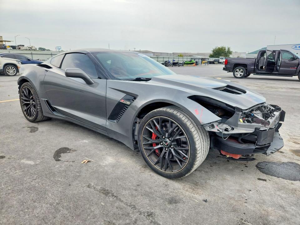 Снимка 4 от търг – 2015 CHEVROLET CORVETTE с VIN 1G1YR2D68F5604614