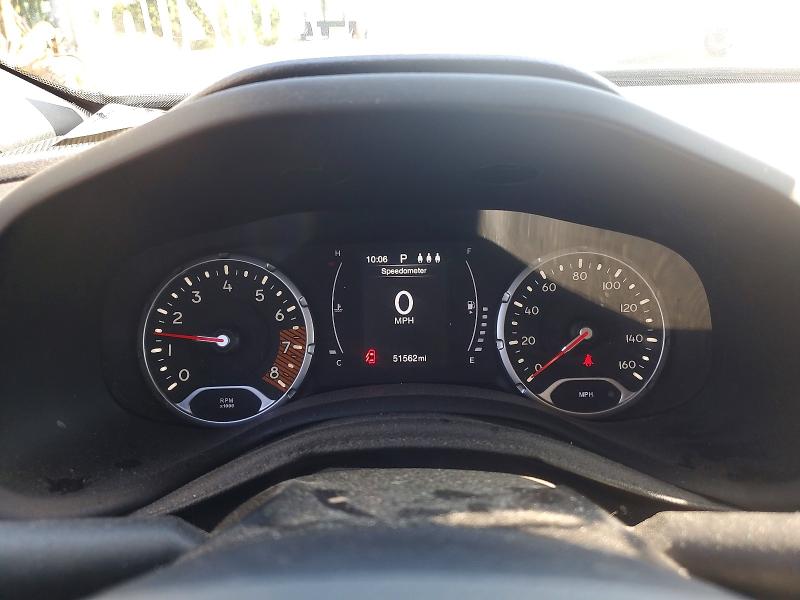 Photo 9 from auction – 2019 JEEP RENEGADE with VIN ZACNJABB2KPJ77800