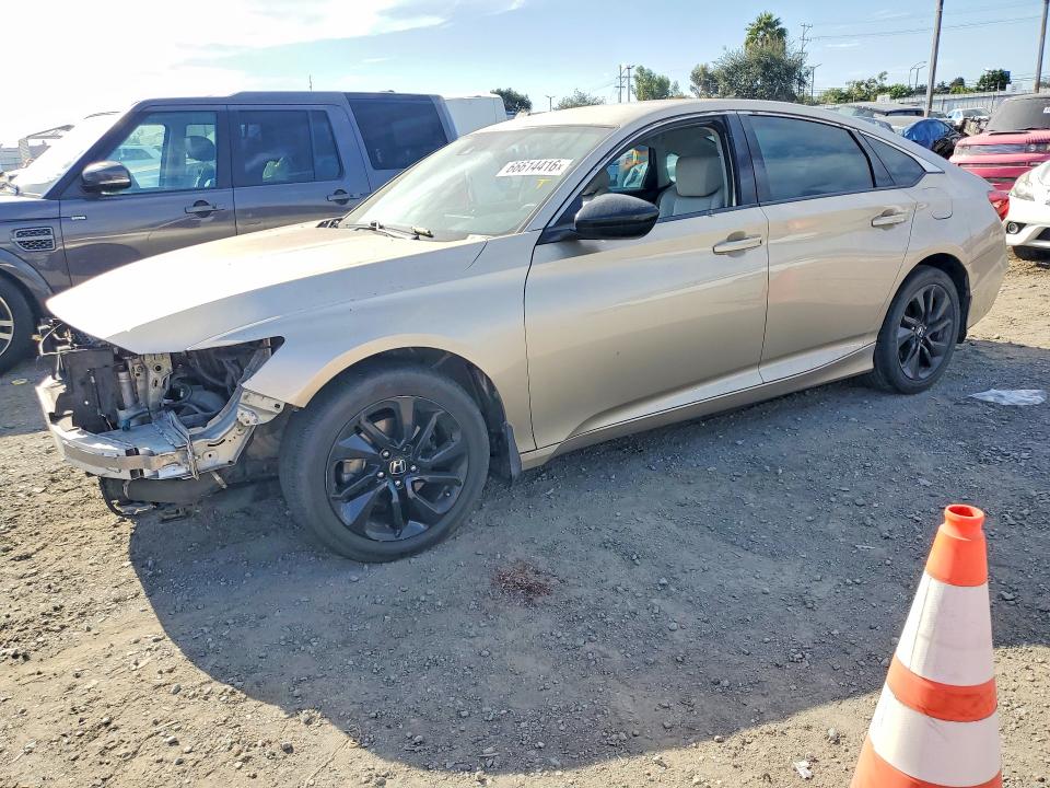 Photo 1 from auction – 2018 HONDA ACCORD with VIN 1HGCV1F18JA223372