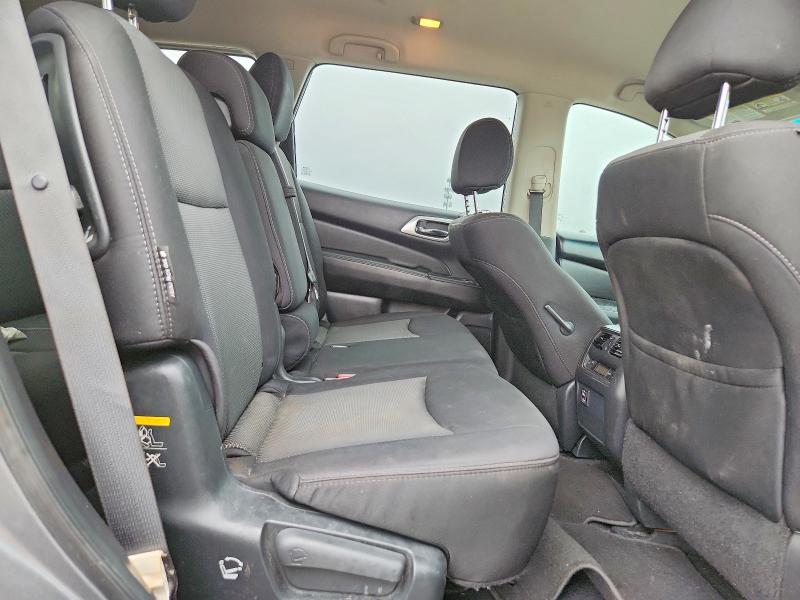 Photo 11 from auction – 2018 NISSAN PATHFINDER with VIN 5N1DR2MN0JC655120
