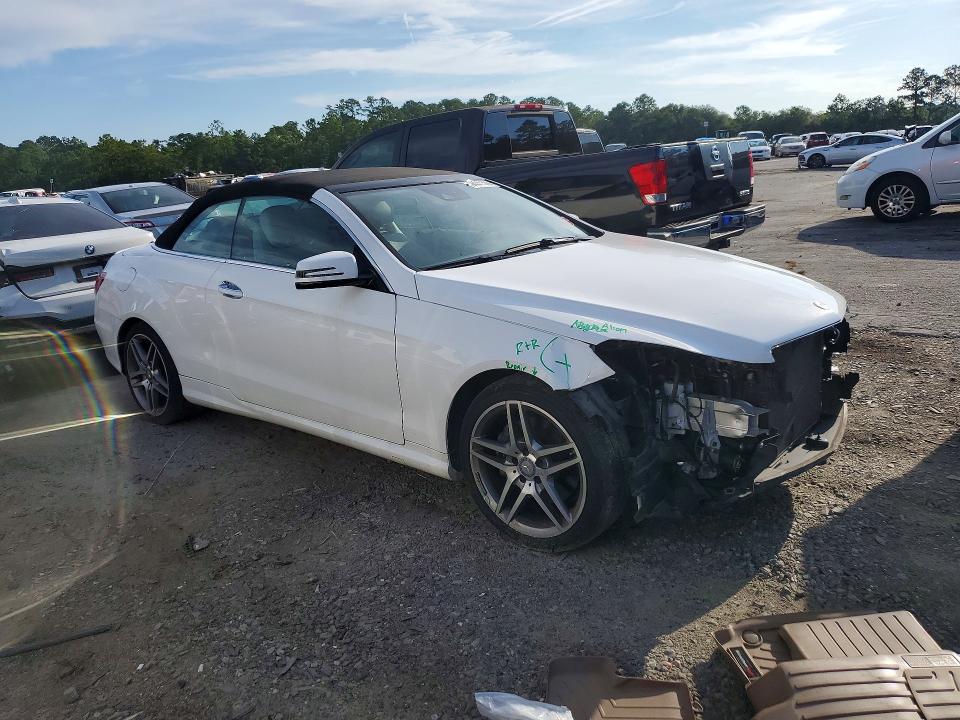 Photo 4 from auction – 2016 MERCEDES-BENZ E with VIN WDDKK6FF6GF324780