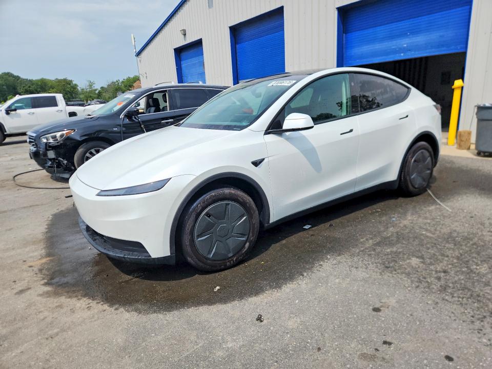 Photo 1 from auction – 2026 TESLA MODEL Y with VIN 7SAYGDED8TA690698