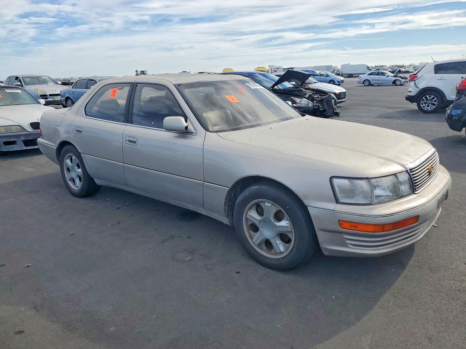 Photo 4 from auction – 1993 LEXUS LS 400 with VIN JT8UF11E3P0147549