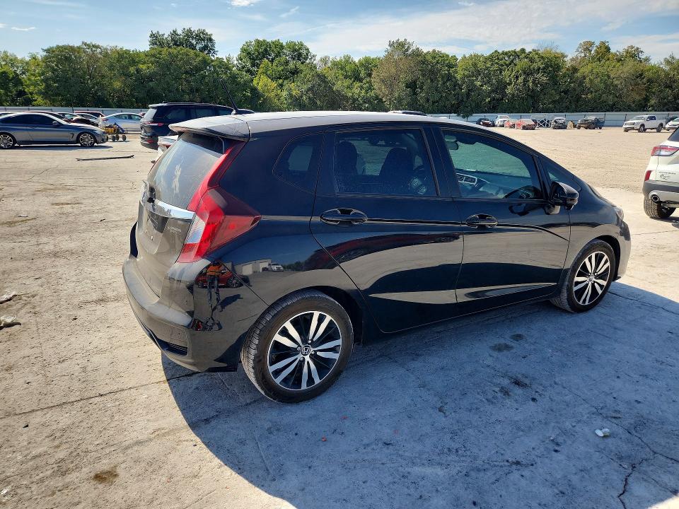 Снимка 3 от търг – 2020 HONDA FIT с VIN 3HGGK5H87LM705722
