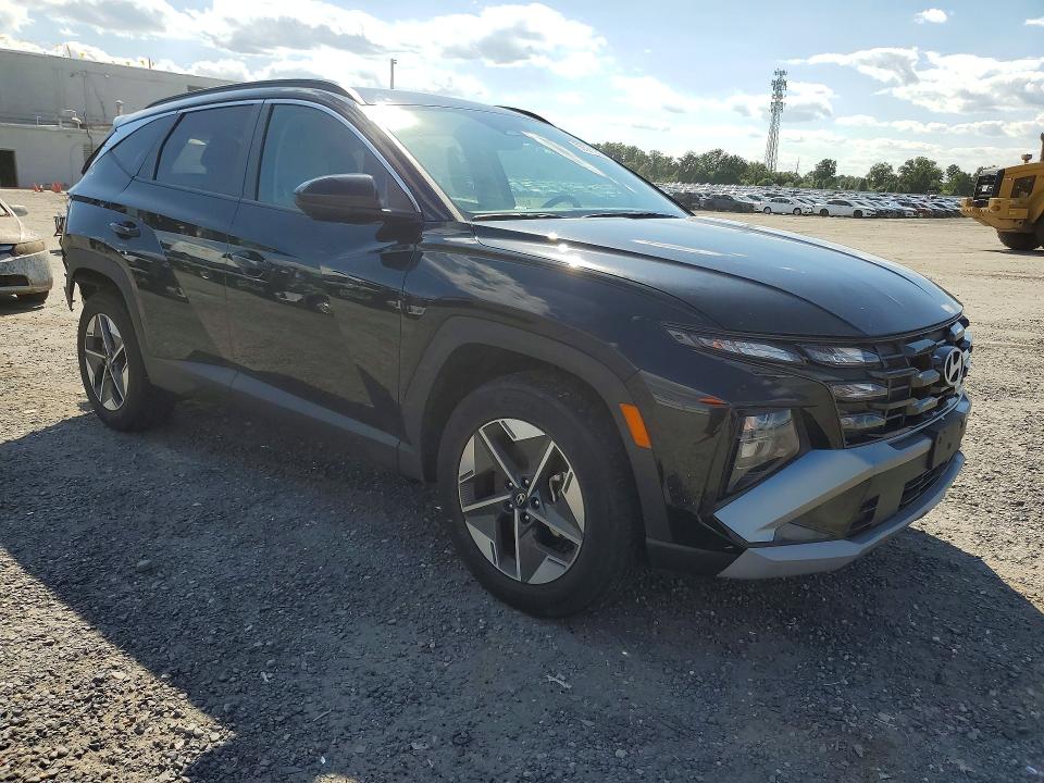 Photo 4 from auction – 2025 HYUNDAI TUCSON with VIN 5NMJBCDE5SH492890