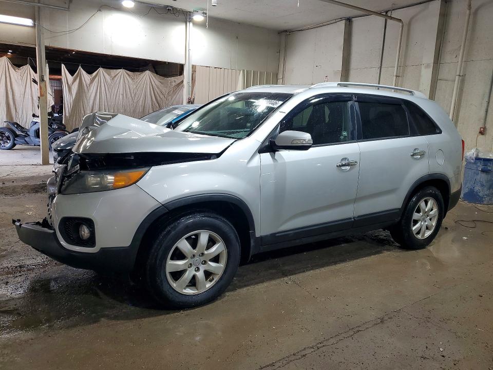 Photo 1 from auction – 2013 KIA SORENTO with VIN 5XYKT3A68DG381343