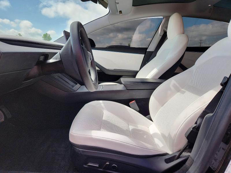 Photo 7 from auction – 2024 TESLA MODEL 3 with VIN 5YJ3E1EB2RF807102