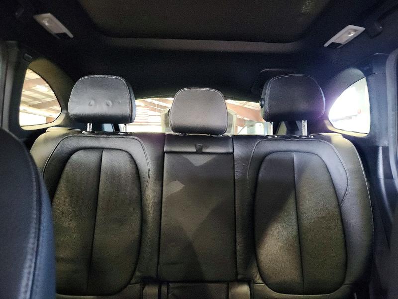 Photo 10 from auction – 2017 BMW X1 with VIN WBXHT3C37H5F85875