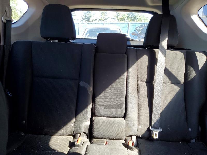 Photo 10 from auction – 2016 TOYOTA RAV4 with VIN 2T3BFREV3GW501809