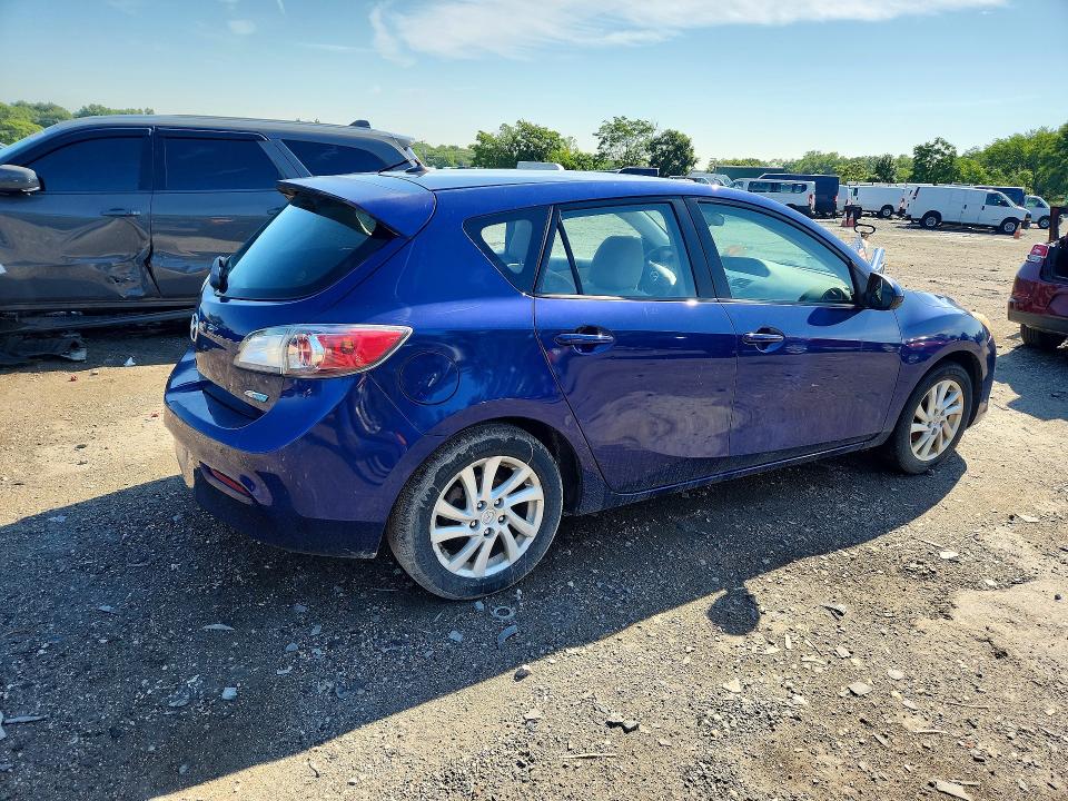 Photo 3 from auction – 2012 MAZDA 3 with VIN JM1BL1L85C1544273
