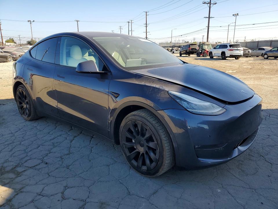 Zdjęcie 4 z aukcji – 2022 TESLA MODEL Y z VIN 7SAYGDEE6NF360878