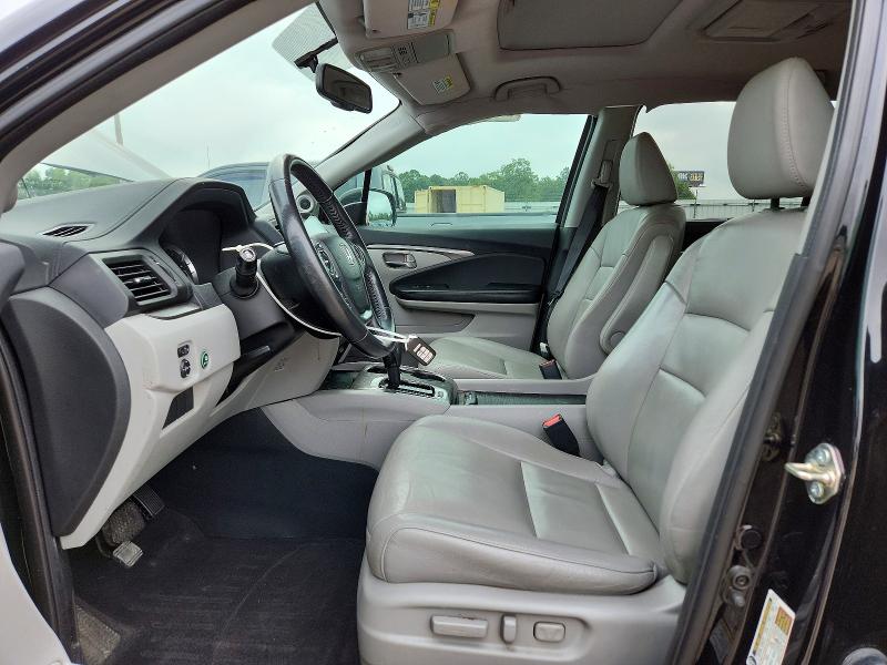 Photo 7 from auction – 2016 HONDA PILOT with VIN 5FNYF5H82GB022215