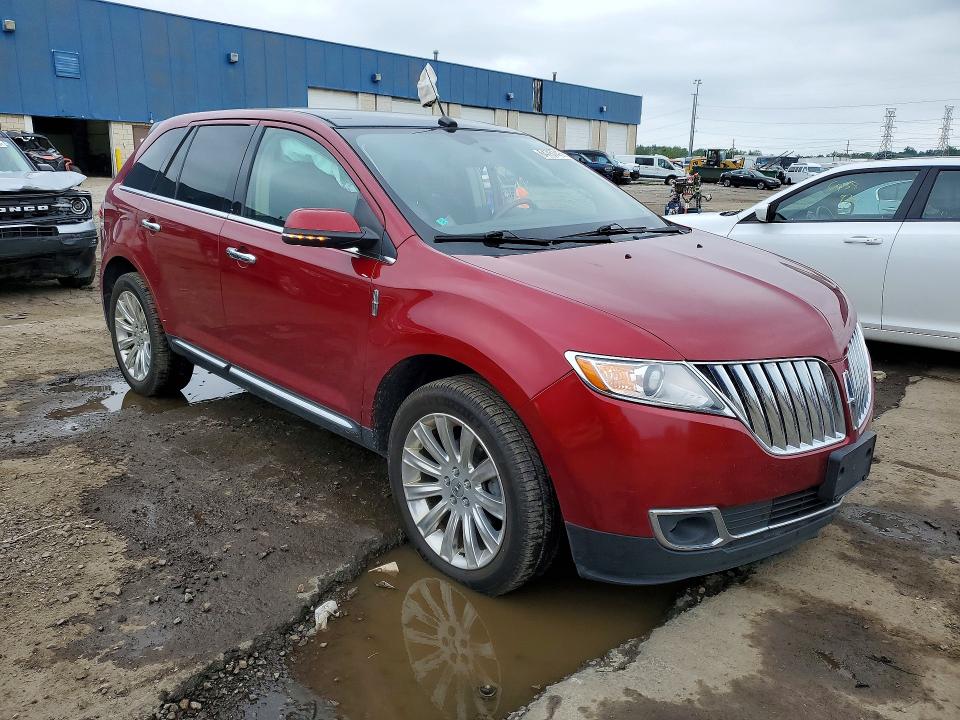 Photo 4 from auction – 2014 LINCOLN MKX with VIN 2LMDJ8JK0EBL18722