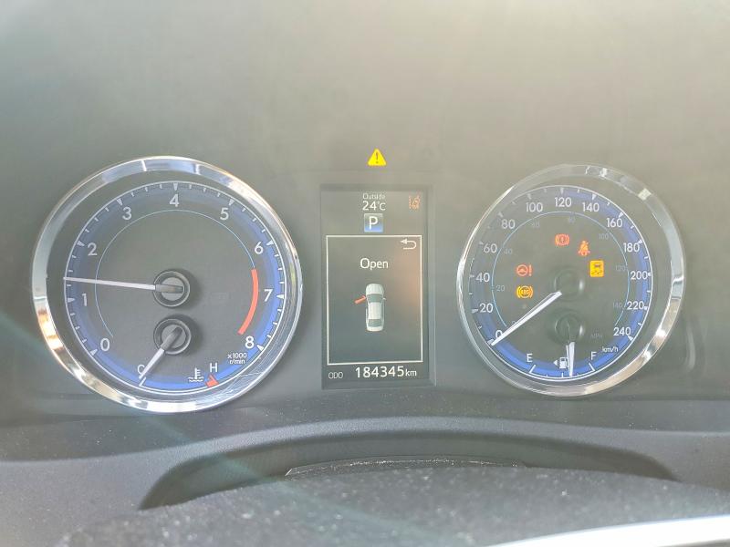 Photo 9 from auction – 2017 TOYOTA COROLLA with VIN 2T1BURHE3HC863507
