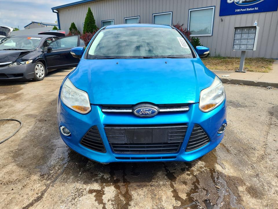 Снимка 5 от търг – 2012 FORD FOCUS с VIN 1FAHP3K25CL264855