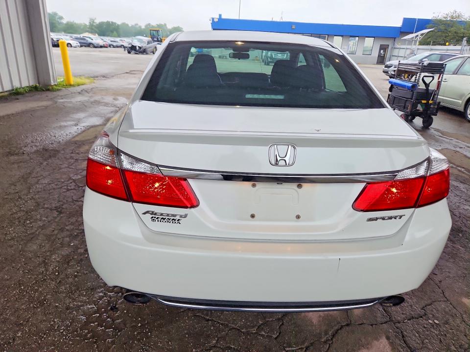 Photo 6 from auction – 2015 HONDA ACCORD with VIN 1HGCR2F59FA263609