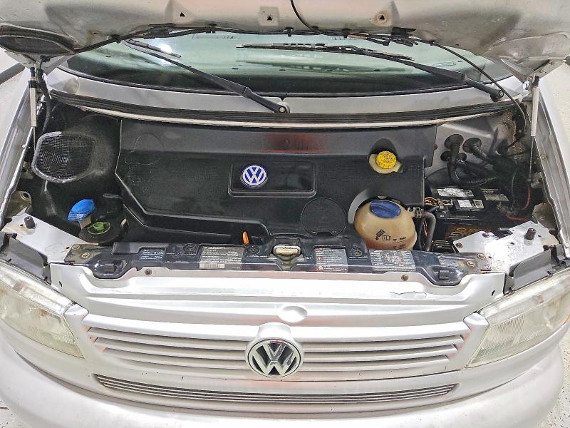 Photo 12 from auction – 2002 VOLKSWAGEN EUROVAN with VIN WV2NB47012H017117