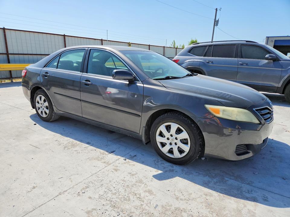 Photo 4 from auction – 2011 TOYOTA CAMRY with VIN 4T4BF3EK6BR106131