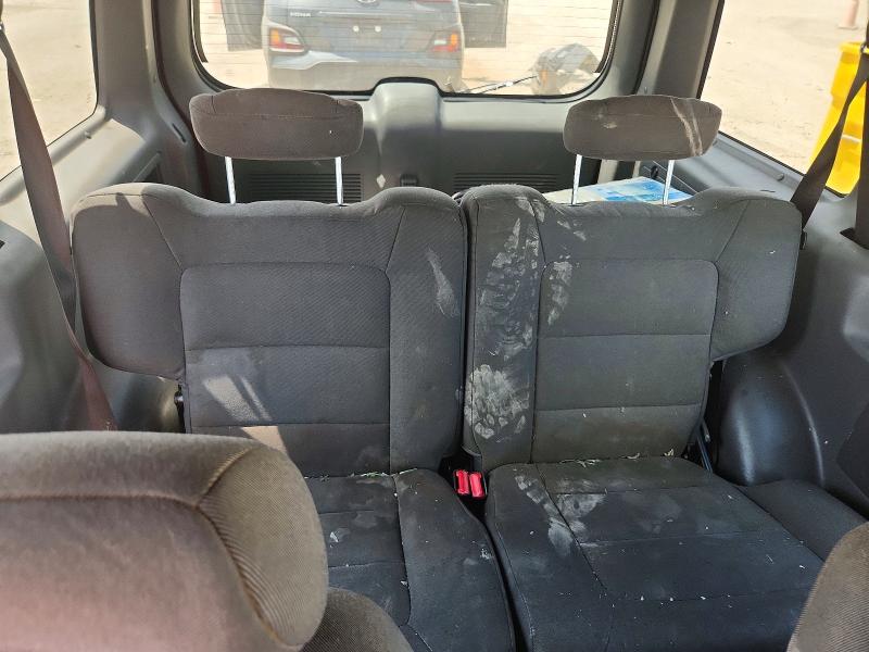 صورة رقم 10 من المزاد - 2002 FORD EXPLORER مع VIN 1FMYU60E32UB24230