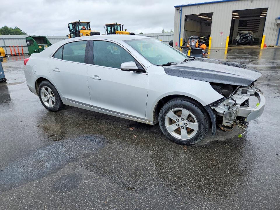 Photo 4 from auction – 2015 CHEVROLET MALIBU with VIN 1G11C5SL7FF114009