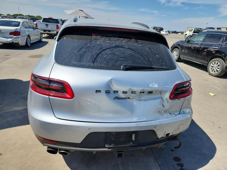 Photo 6 from auction – 2015 PORSCHE MACAN with VIN WP1AB2A51FLB64495